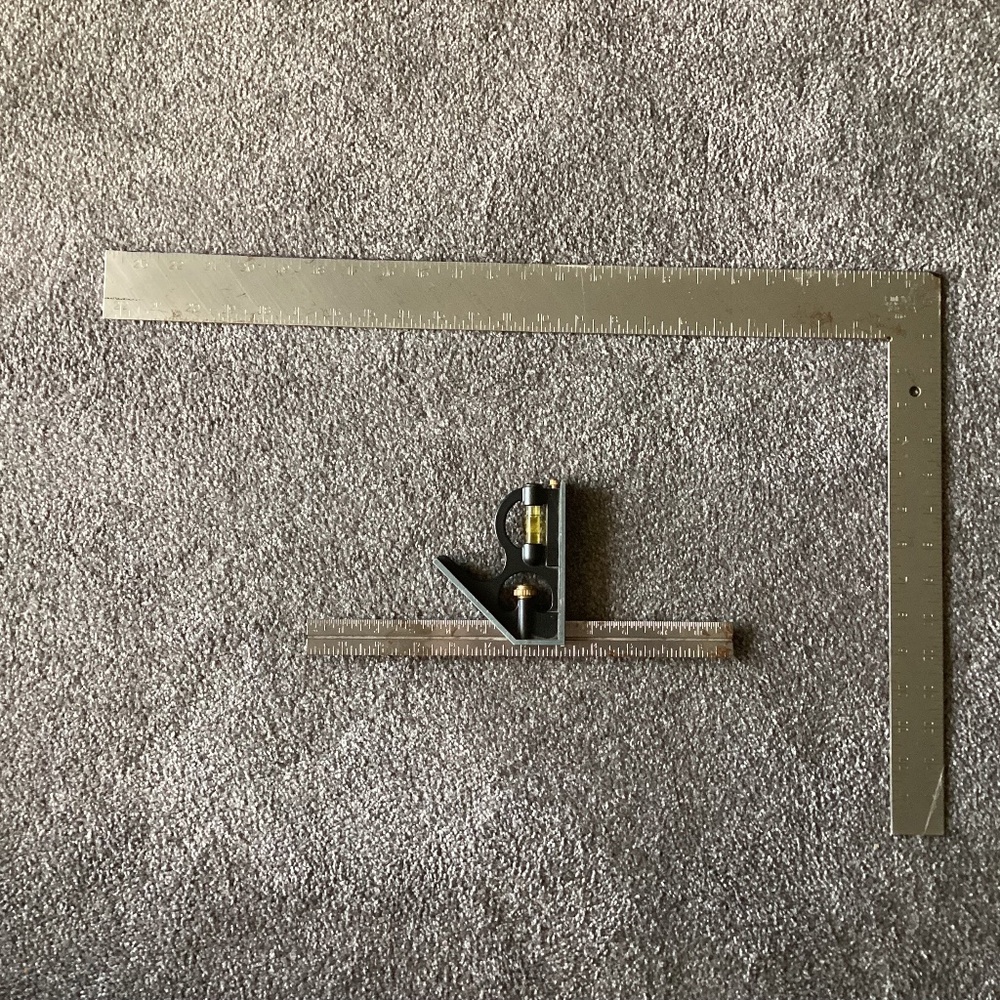Empire Metal Carpenter Square 24” EUC